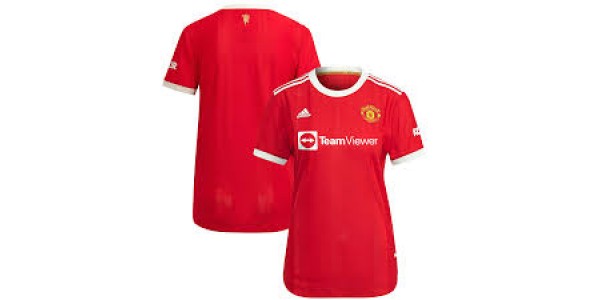 dziesięć Pełne pasji przemówienie Wiedźmy zostało wygwizdane